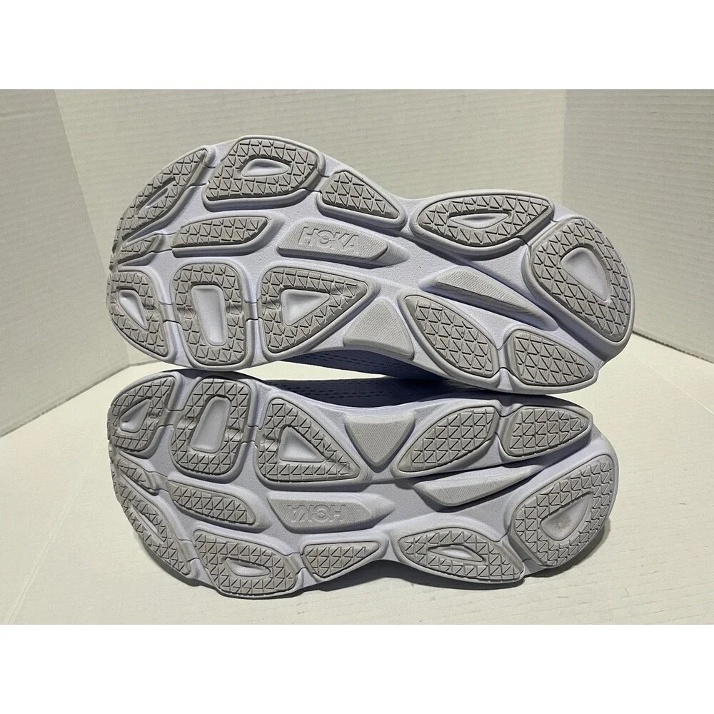 Hoka One One note style